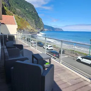 Ocean Breeze Apartament