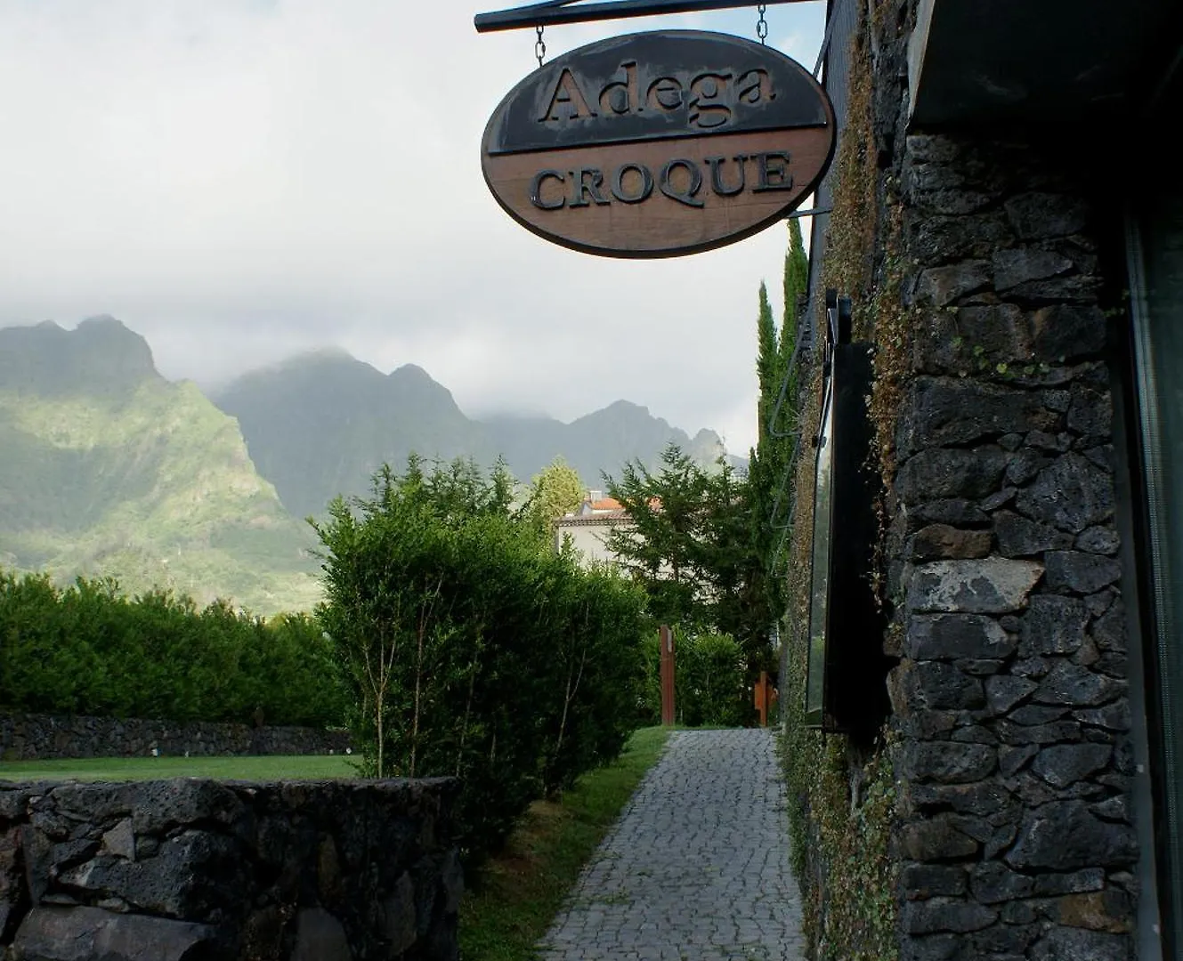 Hotel Estalagem Do Vale à São Vicente